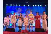 中国选手送给泰国小朋友的国画